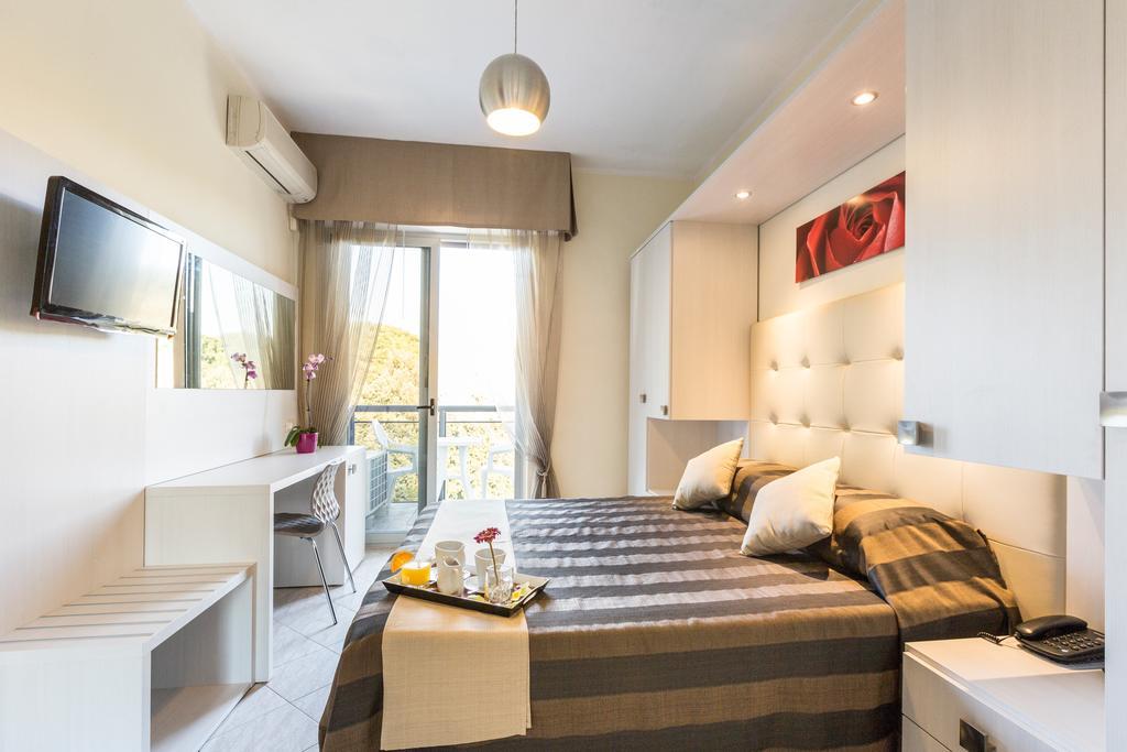 Hotel King Marina di Pietrasanta Habitación foto